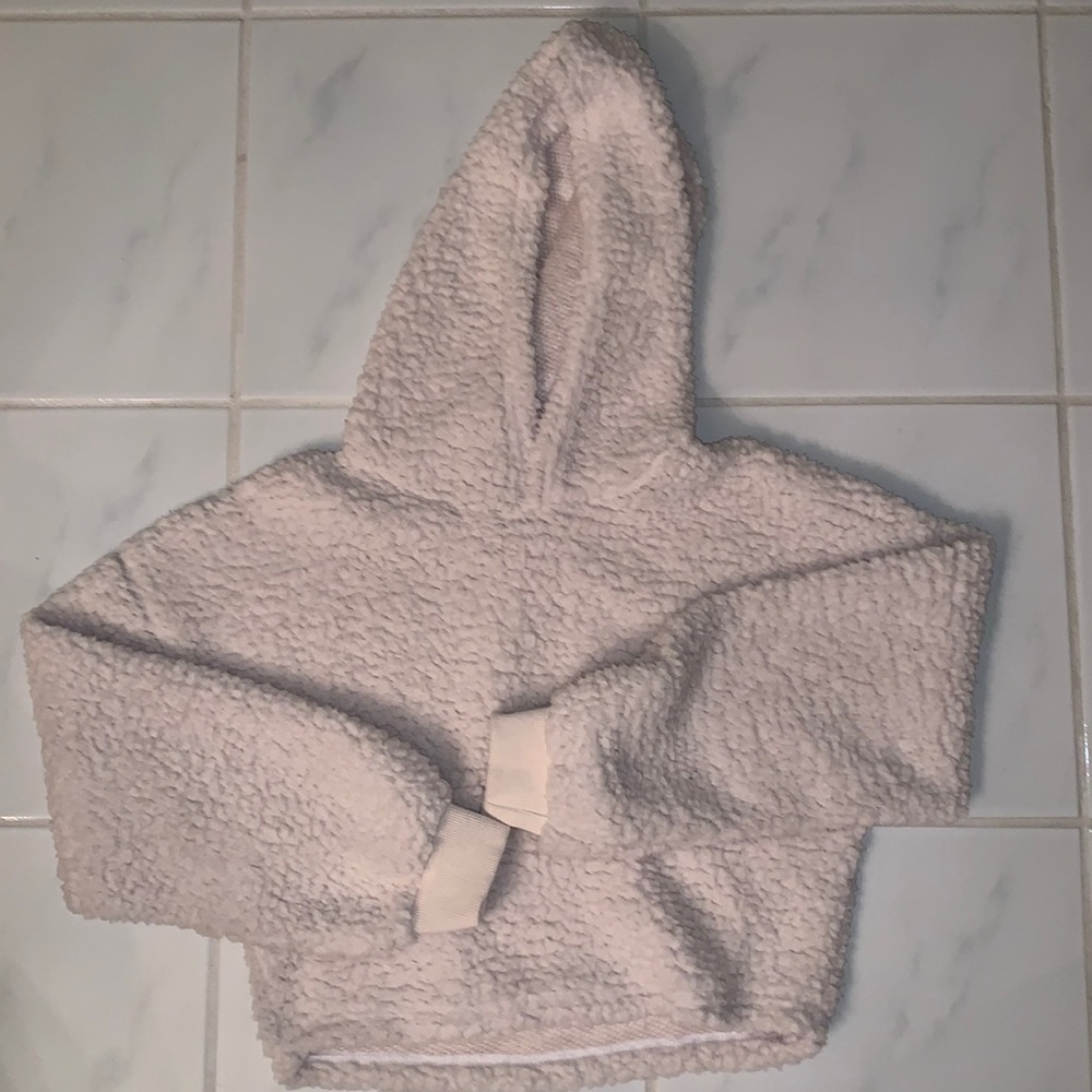 Zaful cropped & hooded fuzzy sweater